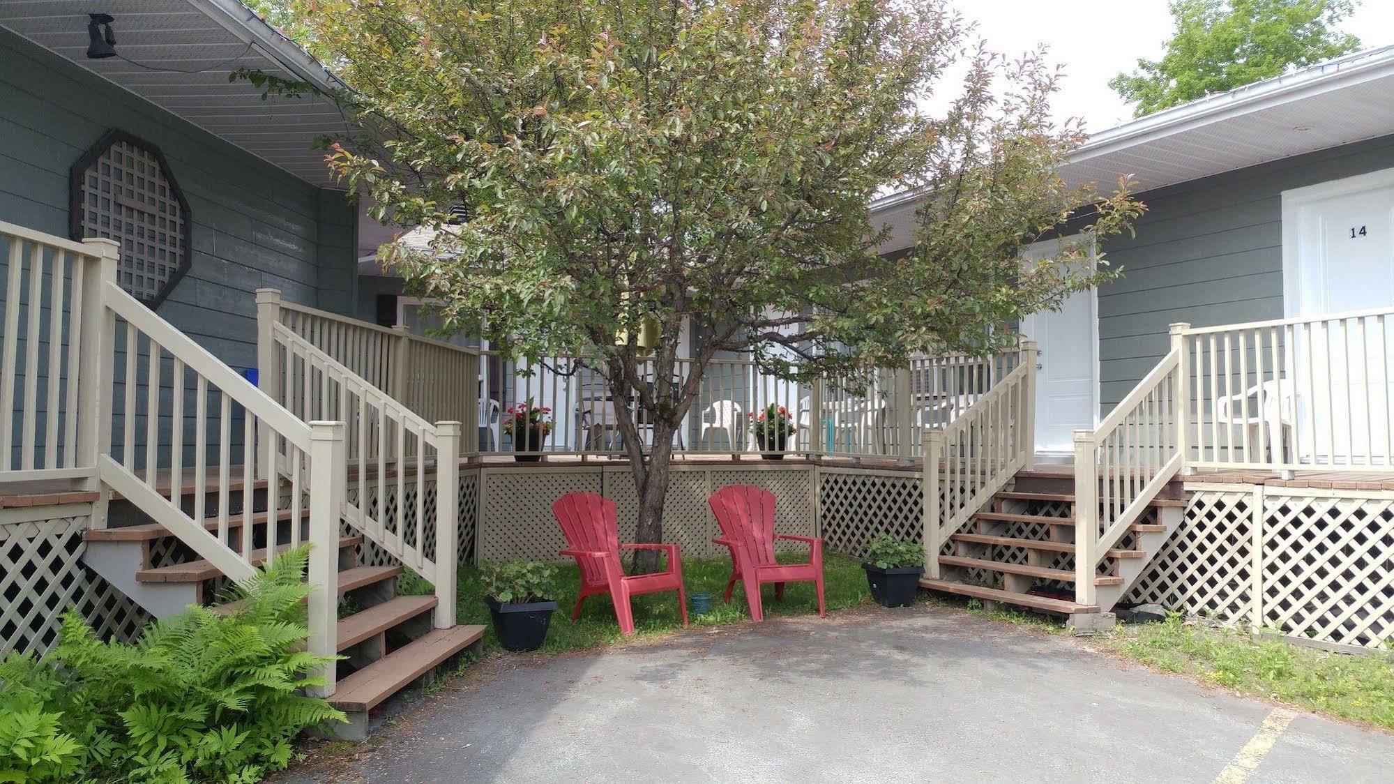 Motel De L'Outlet Magog Exterior foto